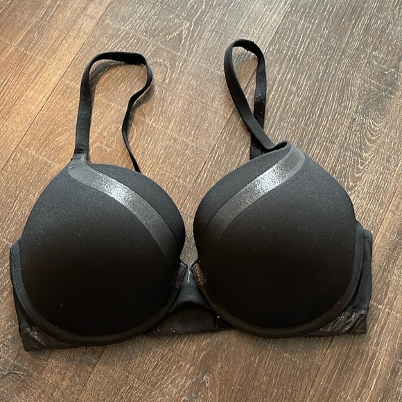 Victoria's Secret Other - Victoria’s Secret Bra 34DD Perfect Shape Style Black Body by Victoria